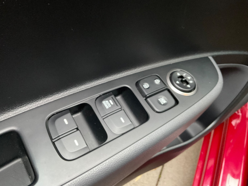 Hyundai i10 1.2 Trend incl. BigDeal Inspektionspaket — photo 11