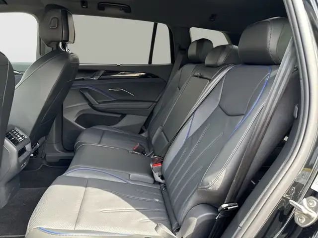 Volkswagen Tayron view 8