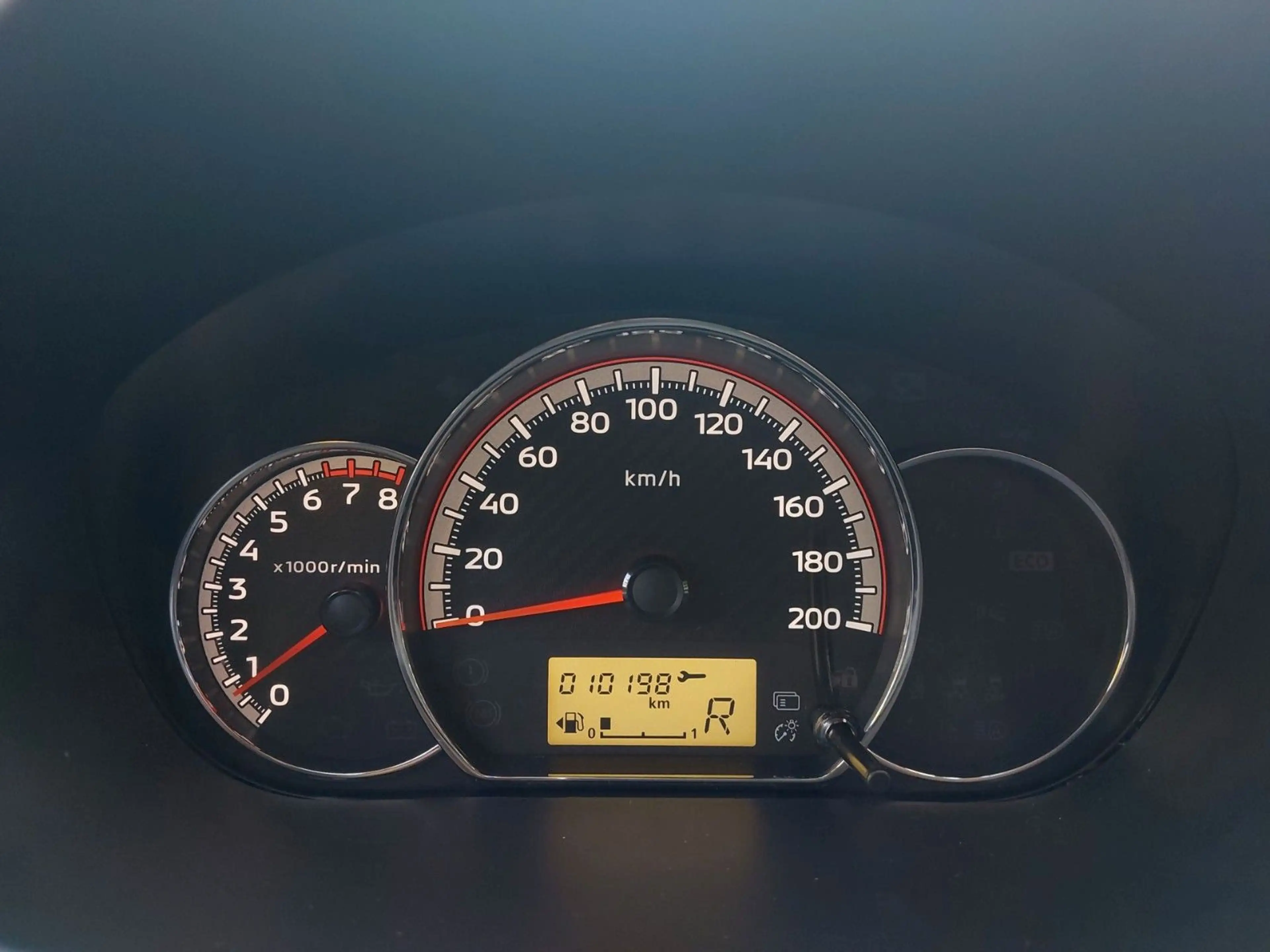 Mitsubishi Space Star SPACE STAR SPIRIT SHZ KAMERA ALLWETTER 10.196km! — photo 12