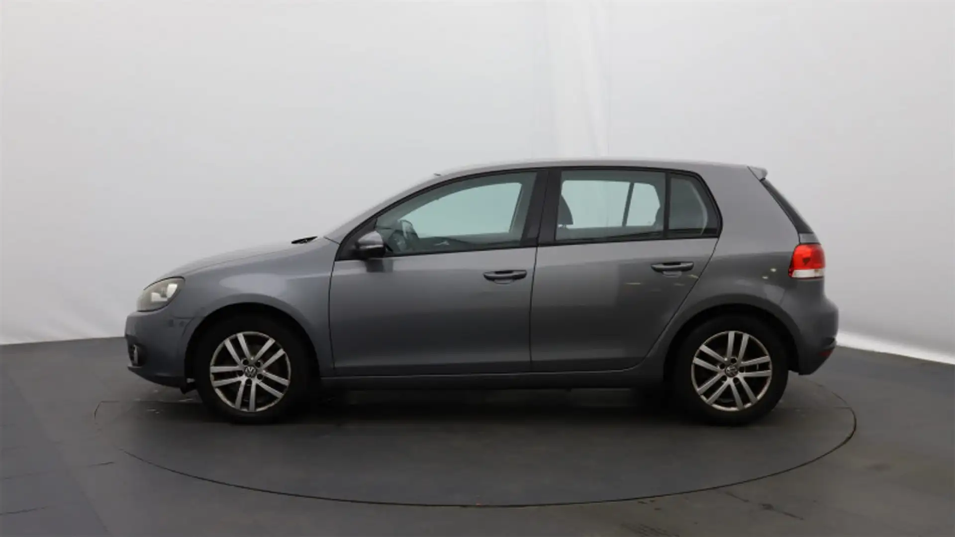 Volkswagen Golf 1.6 TDI 105CH BLUEMOTION FAP CONFORTLINE DSG7 5P Grau - 2