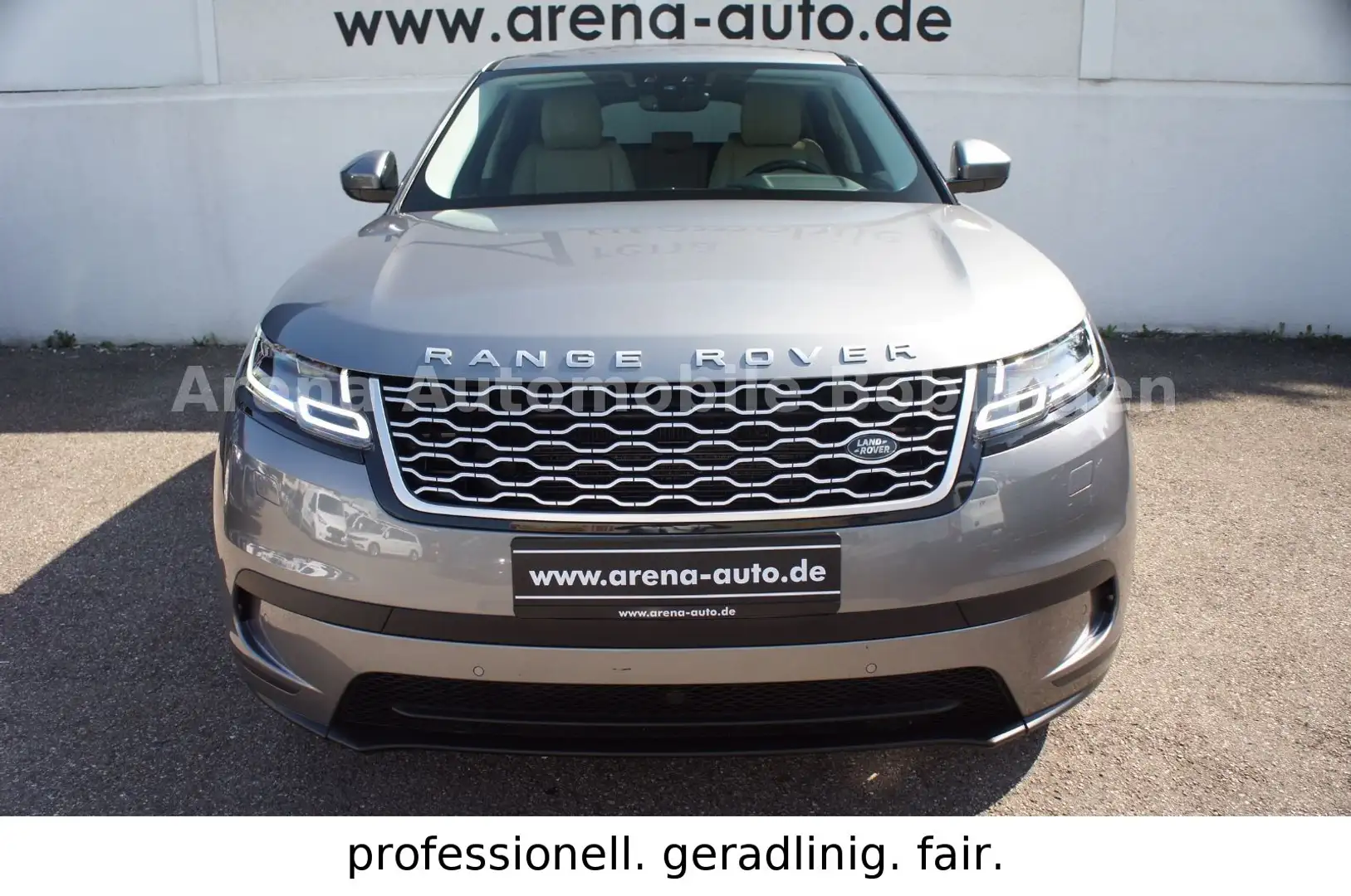 Land Rover Range Rover Velar P250 SE*KAMER*NAVI*PANO*MATRIX Grijs - 2