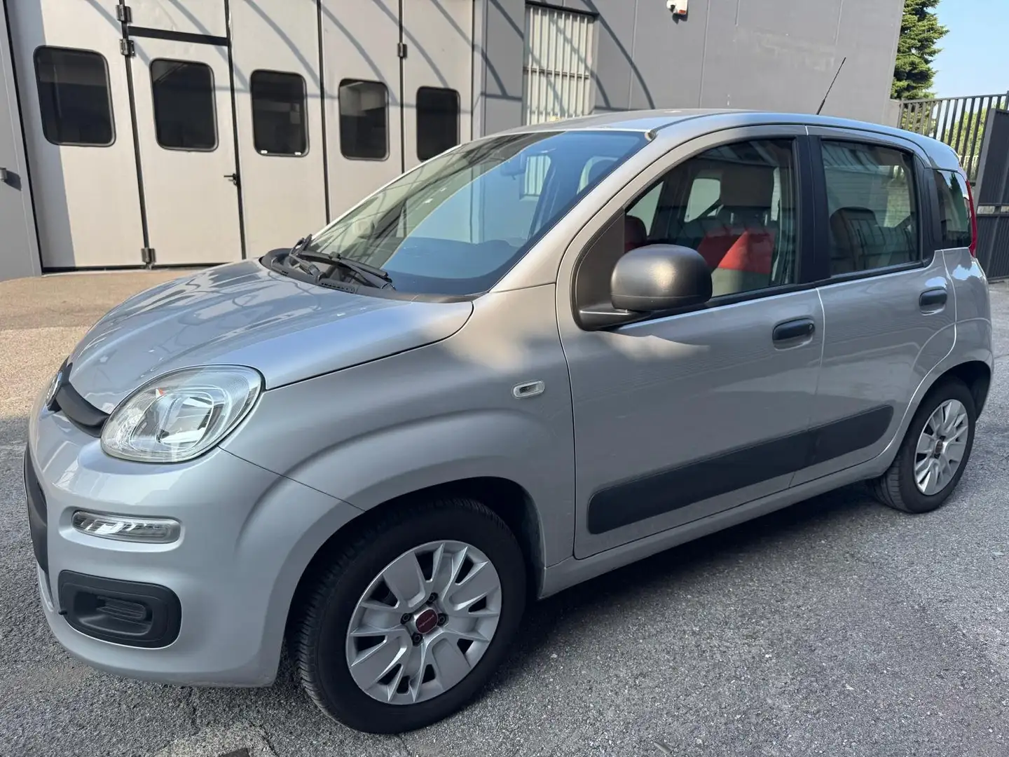 Fiat Panda 1.2 Lounge 69CV*EURO6*NEOPATENTATI - 1