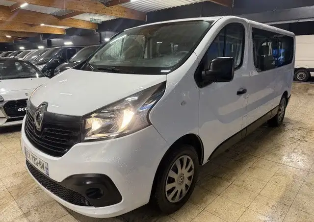 Renault Trafic III COMBI L2 1.6 DCI 125CH ENERGY LIFE 9 PLACES