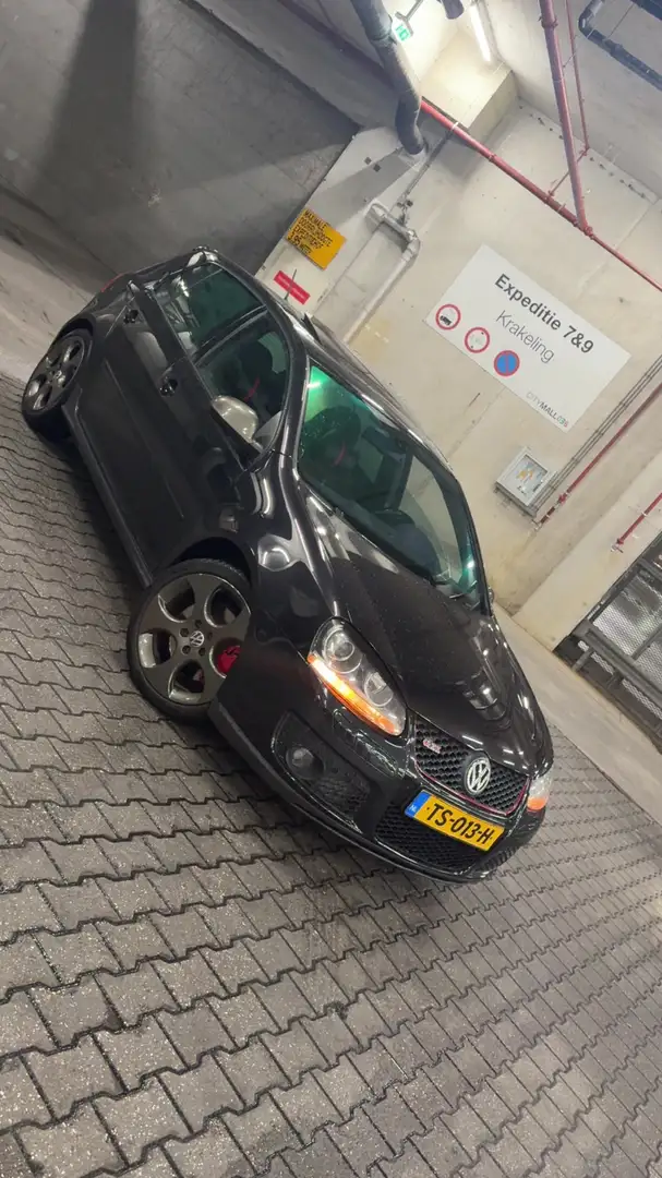 Volkswagen Golf 2.0 TFSI GTI Zwart - 1