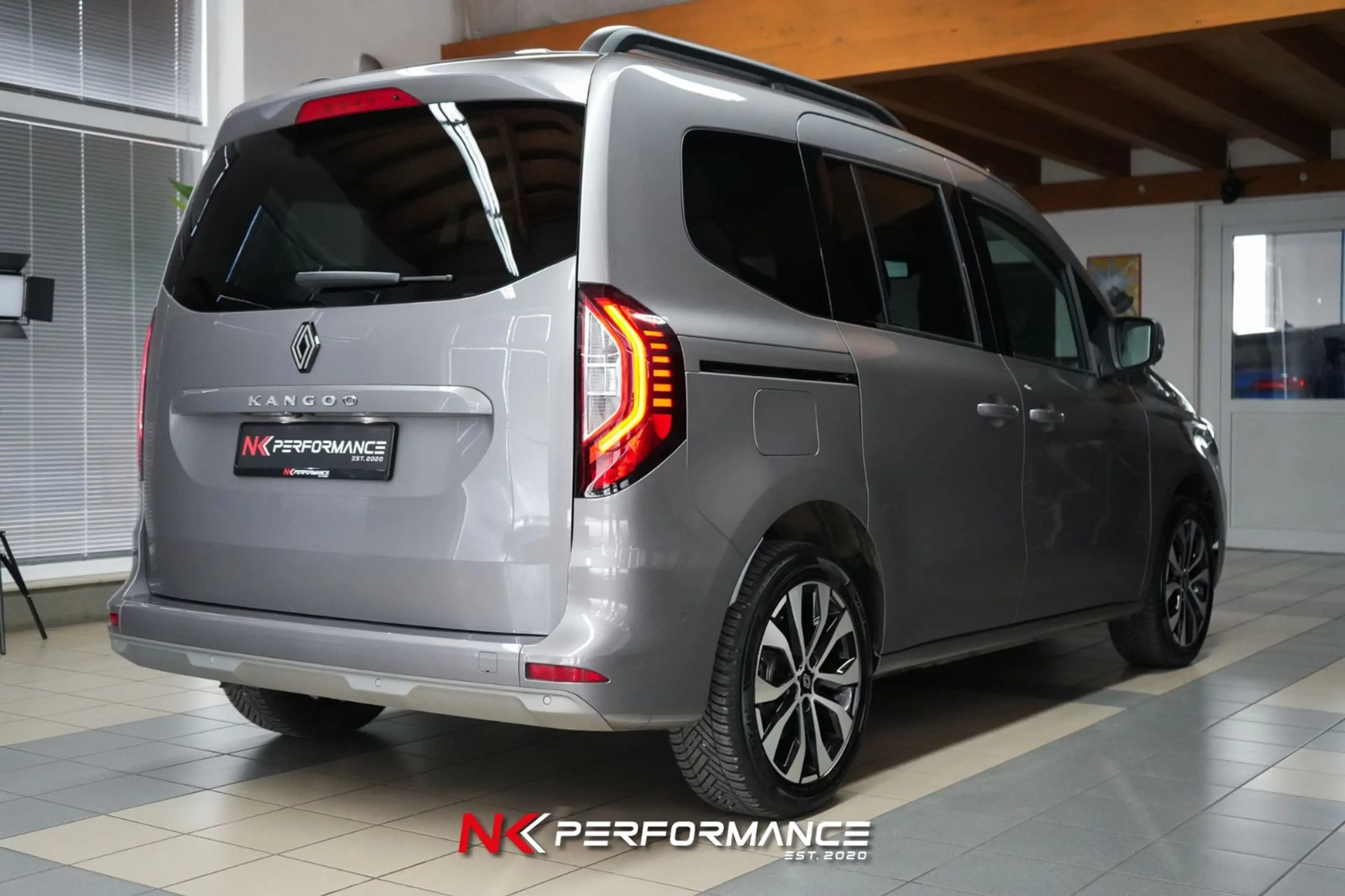Renault Kangoo III Techno / SHZ / KAMERA / NAVI / KLIMA — photo 4