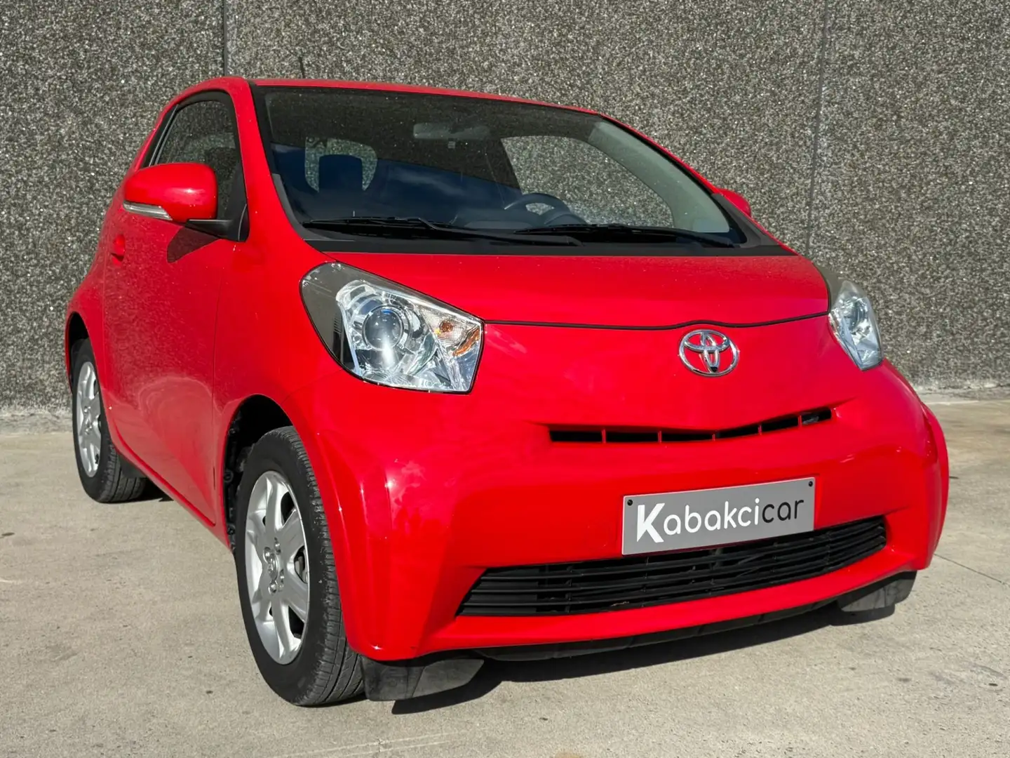 Toyota iQ iQ 1.0i VVT-i Luna// FULL CARNET//CLIM/GARANTIE Rouge - 1