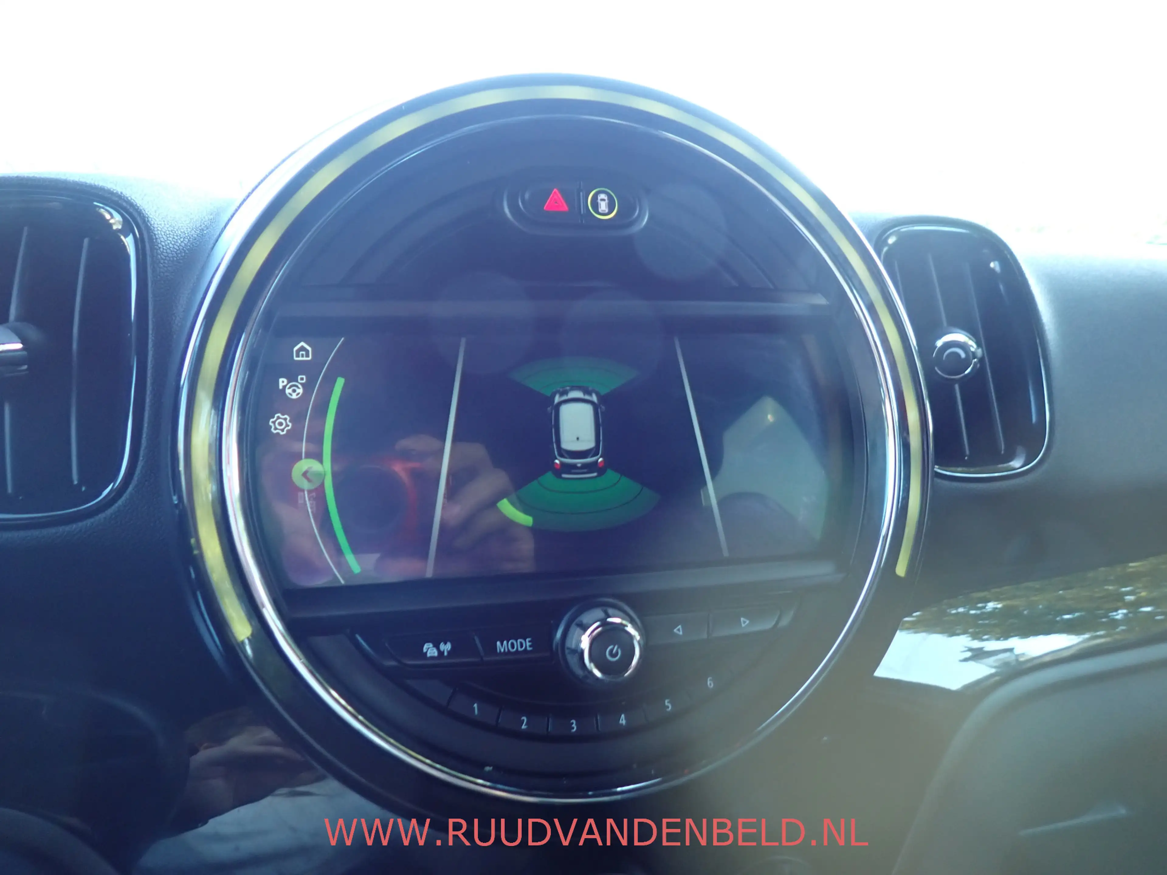 MINI Cooper Countryman 1.5 JCW-PACK / HARMON&KARDON / CARPLAY / SPORTSTOE — photo 23