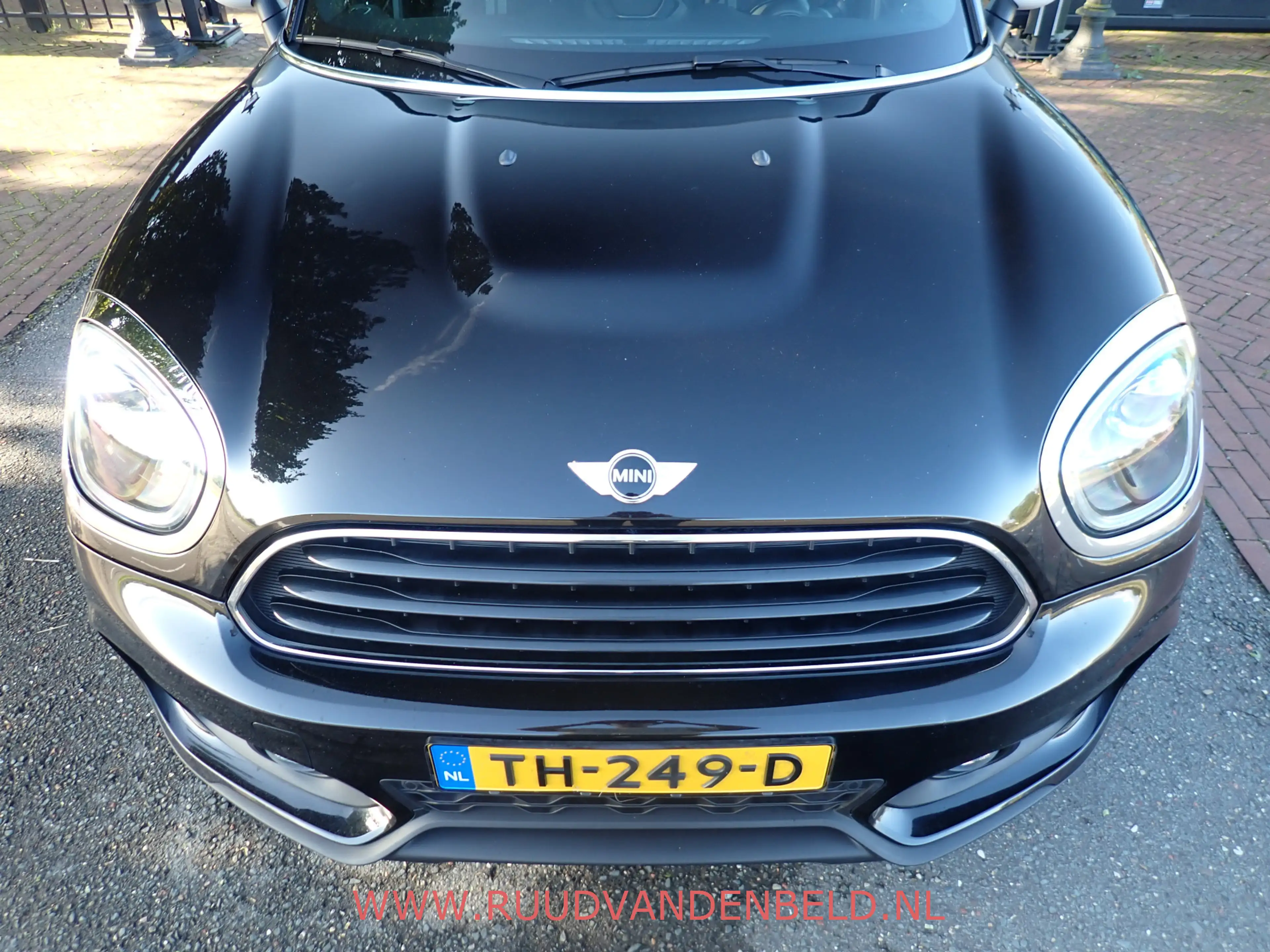 MINI Cooper Countryman 1.5 JCW-PACK / HARMON&KARDON / CARPLAY / SPORTSTOE — photo 32