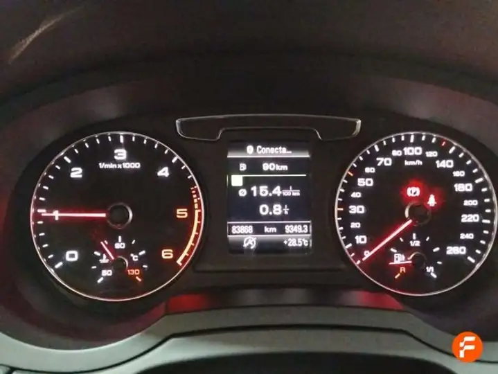 Audi Q3 2.0 TDI 2017, foto 13