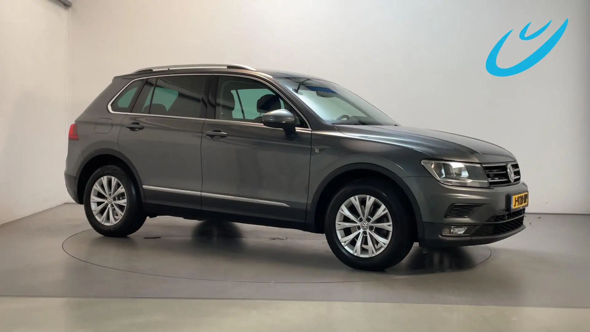 Volkswagen Tiguan 1.5 TSI 150pk DSG ACT Comfortline Business Stoelve Gris - 1