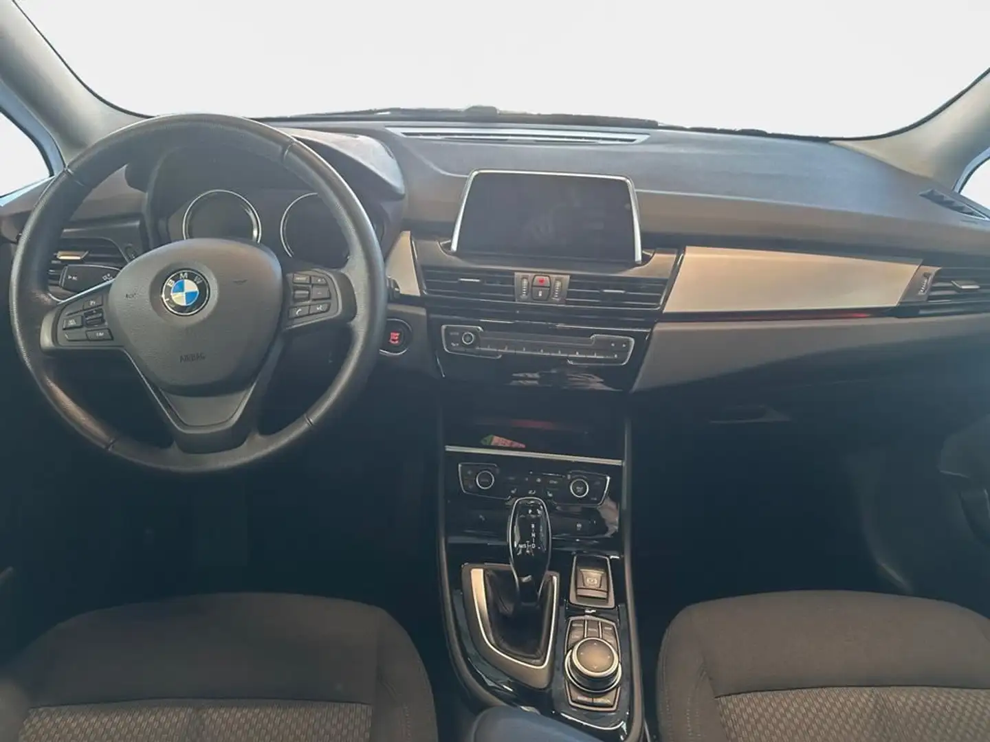 BMW 218 Advantage Blau - 2