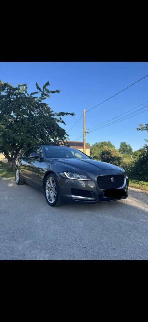 Jaguar XF V6 3.0 D - 300 ch BVA Prestige - 1