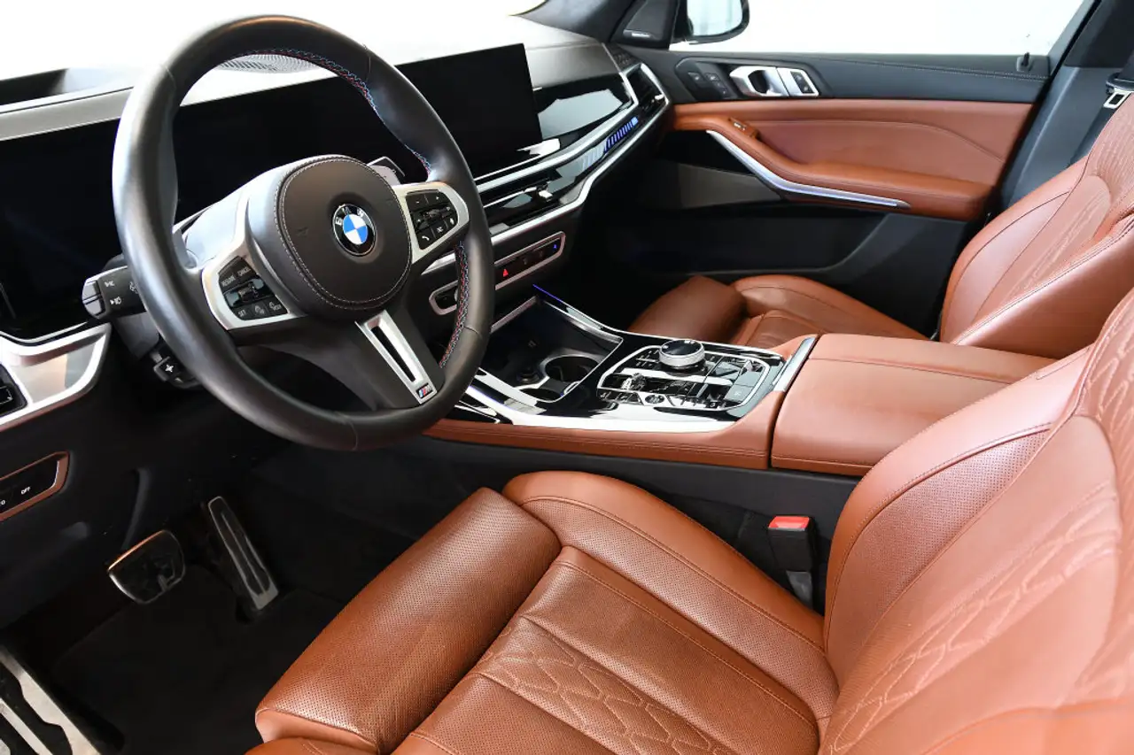 BMW X7 снимка BMW X7