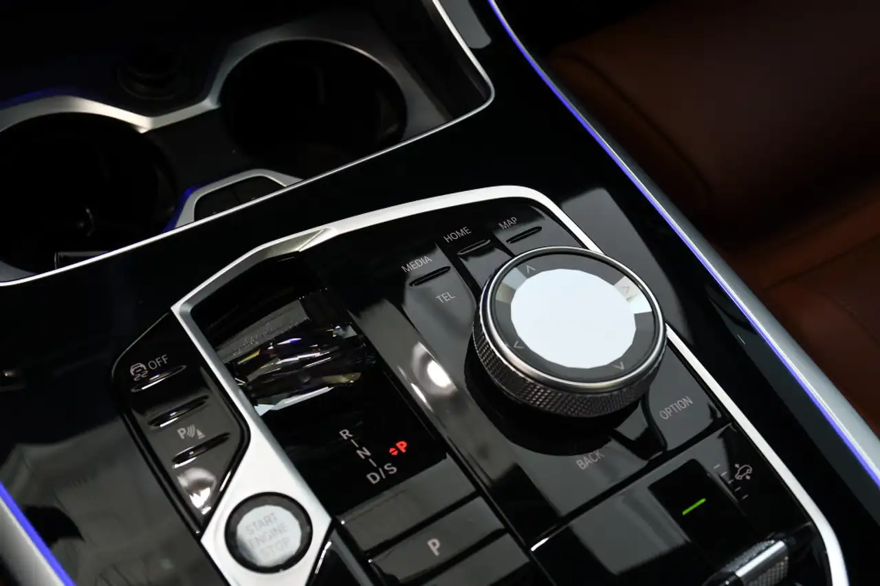 BMW X7 снимка BMW X7