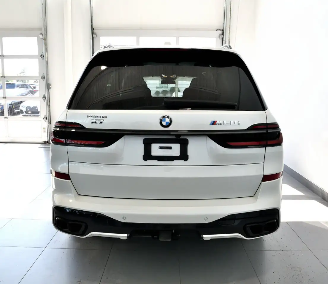 BMW X7 снимка BMW X7