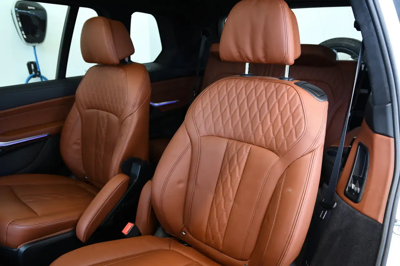 BMW X7 снимка BMW X7