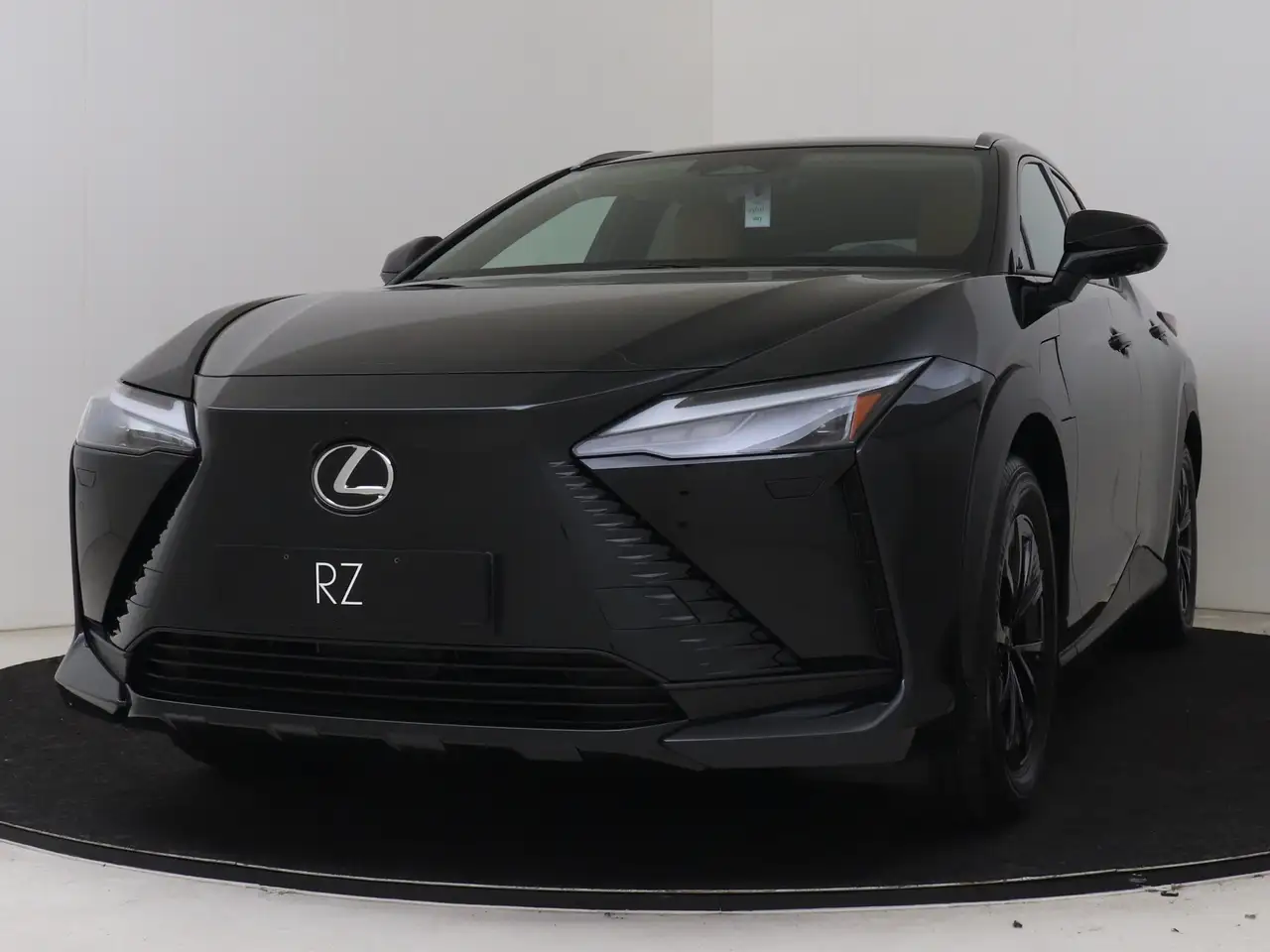 Lexus RZ
