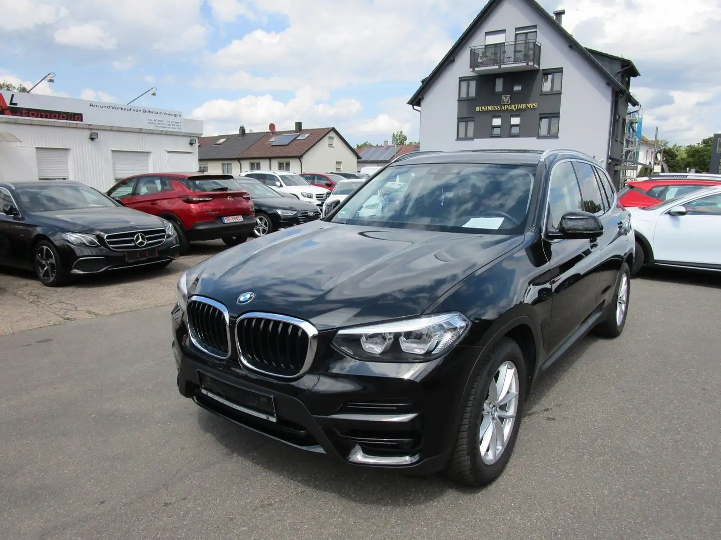 BMW X3 xDrive 20 i Advantage*LEDER*LED*NAVI*AHK* Negro - 1