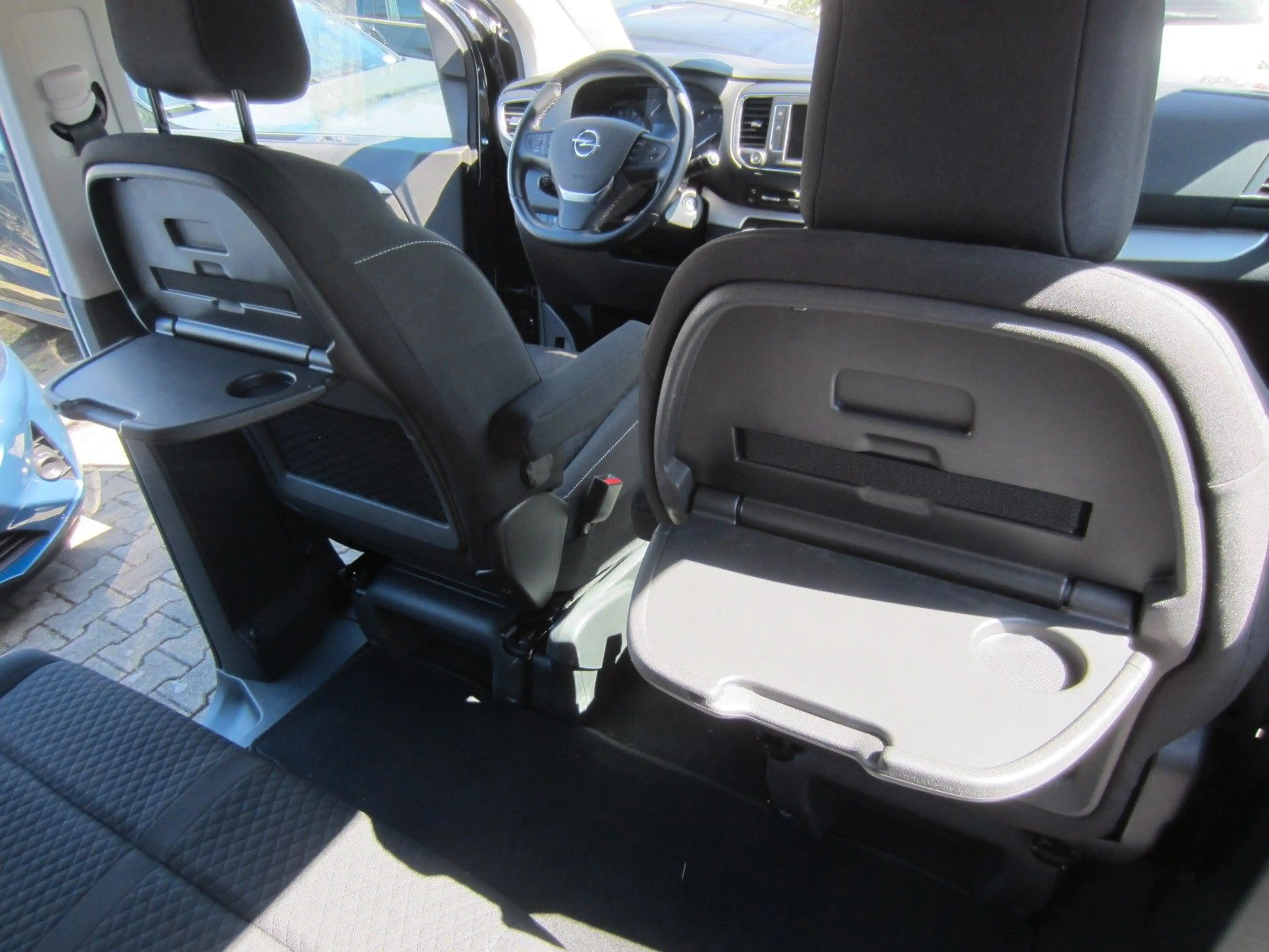 Opel Zafira Life Edition S ~ 6 Sitzplätze — photo 15
