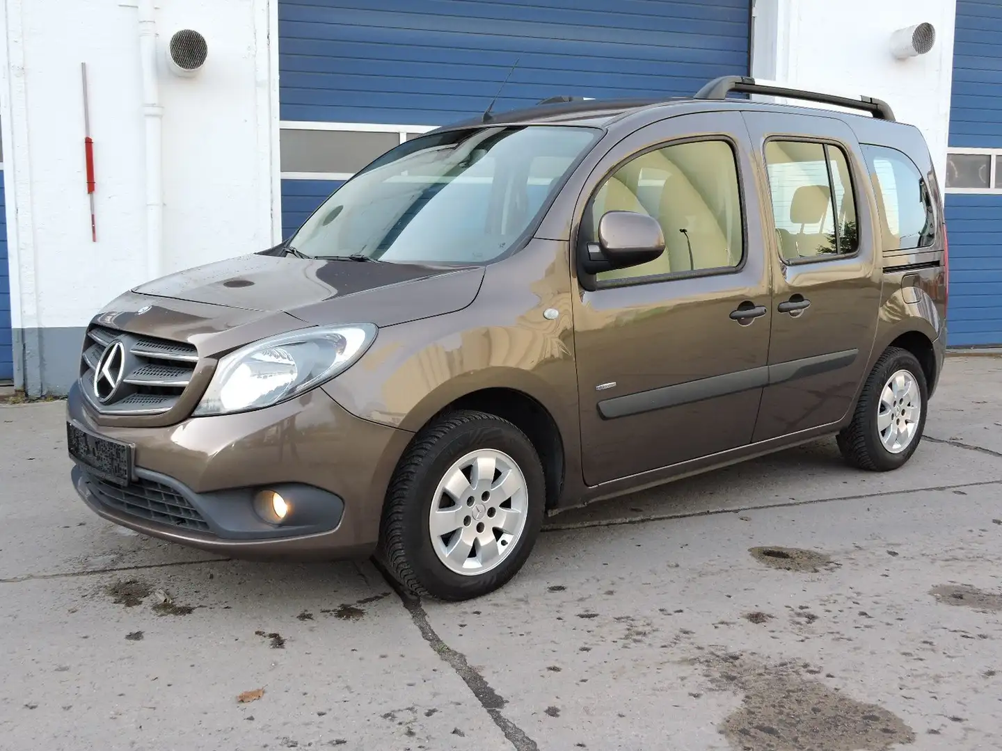 Mercedes-Benz Citan 111 CDI lang Tourer Edition - Navi - AHK Braun - 1
