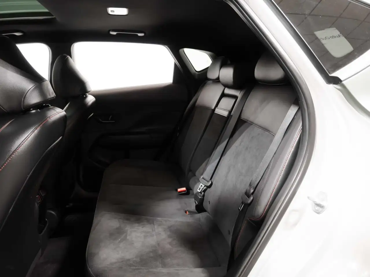 Hyundai KONA photo Hyundai KONA
