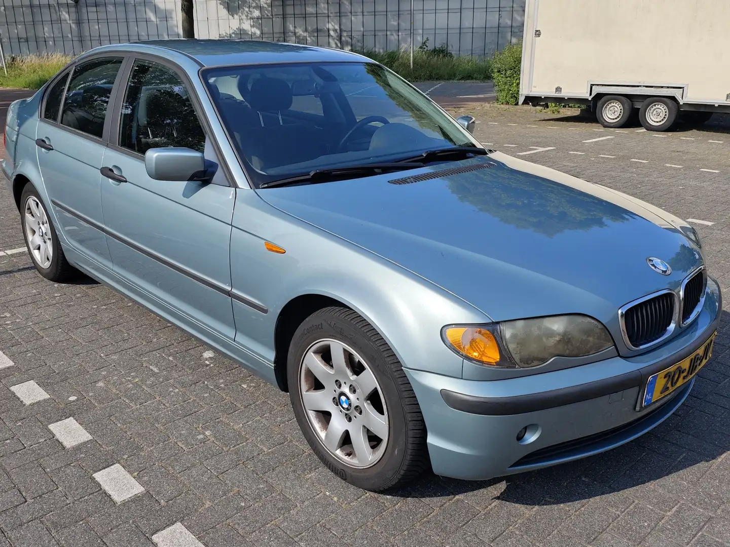BMW 318 318i Executive Green - 1