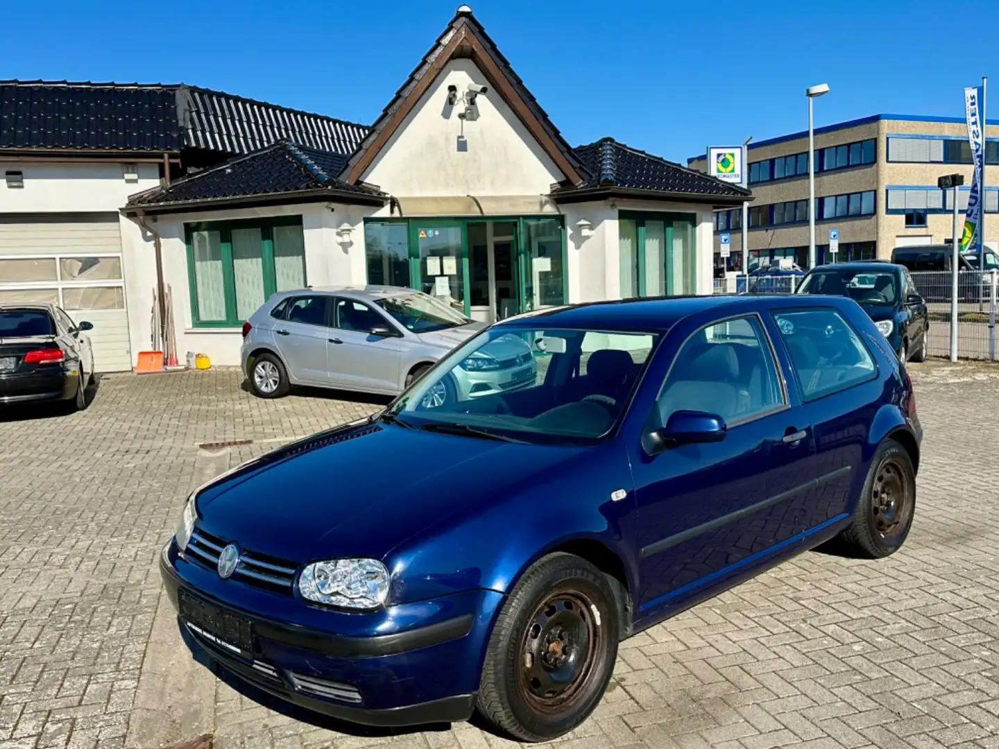 Volkswagen Golf 1.4 Ocean KLIMA ZV SERVO AHL 8 x BEREIFT Blau - 1