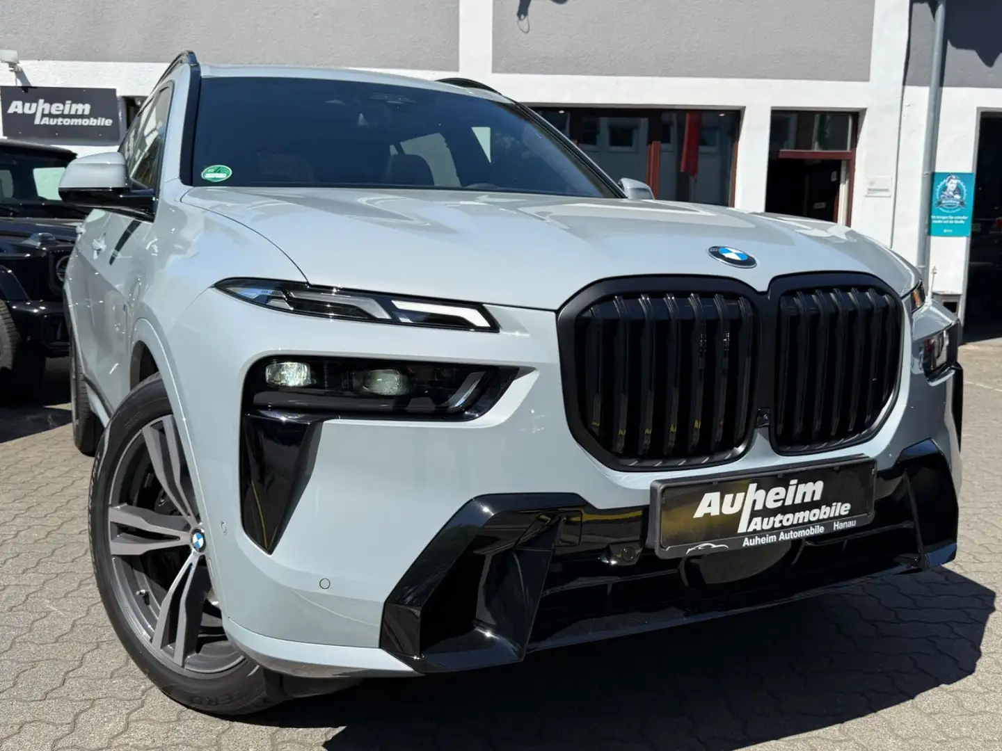BMW X7 xDrive 40 d M Sport Prod. 2025 HUP PANO 7 Sea Gris - 1