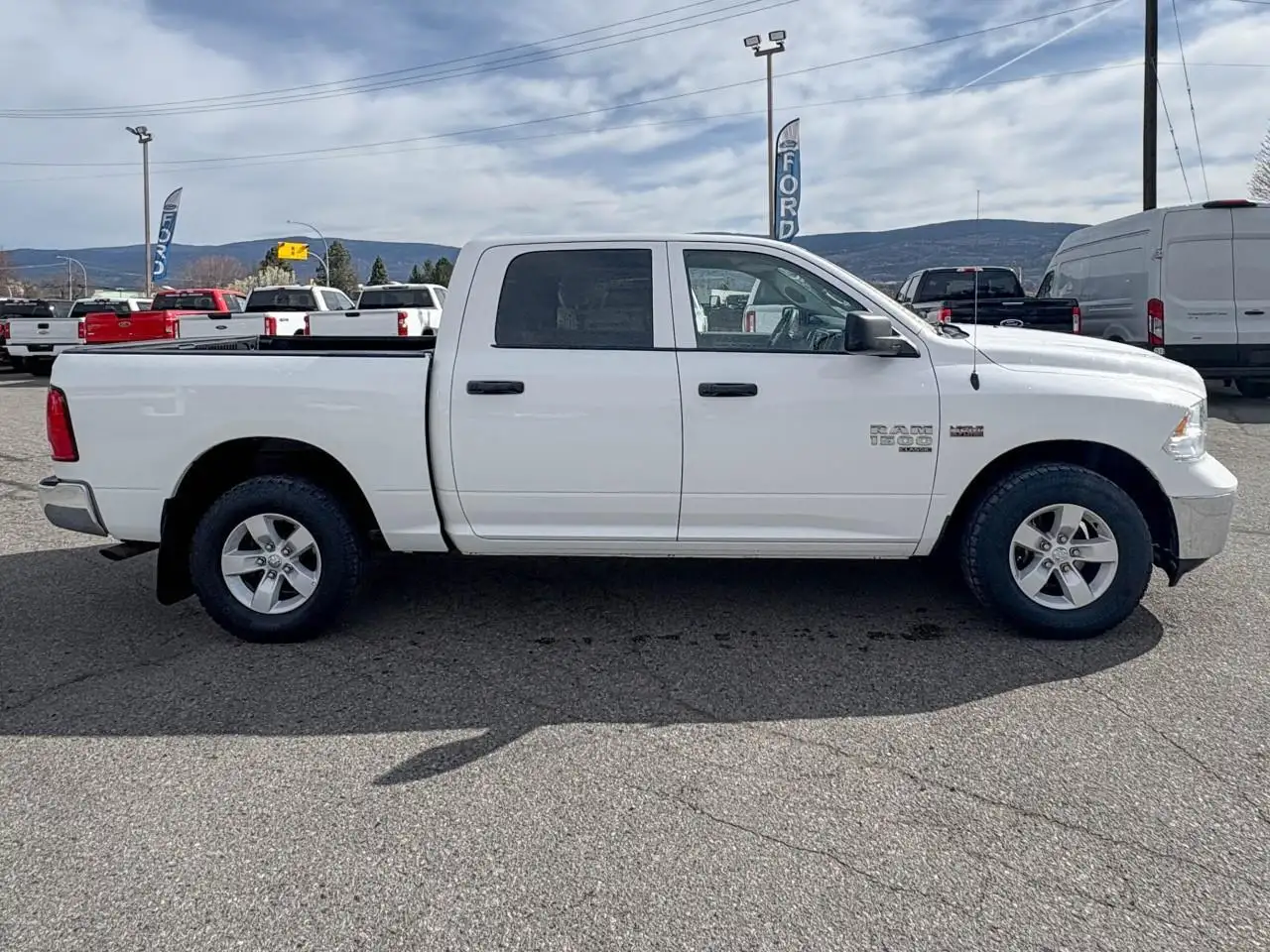 RAM 1500 снимка RAM 1500