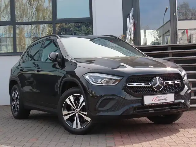 Mercedes-Benz GLA 200 d Autom. Leder Night Paket Sitzbelüft.