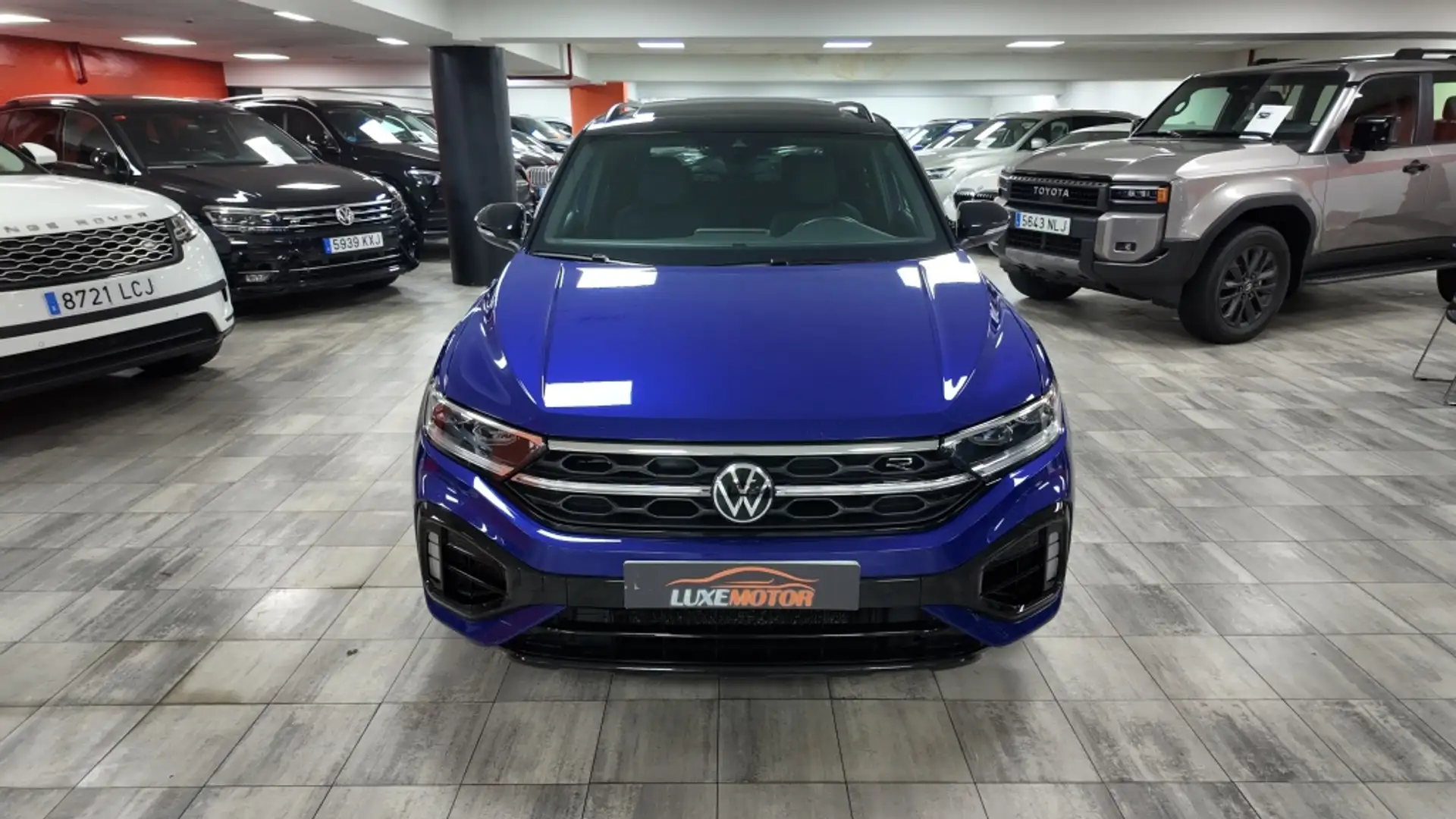 Volkswagen T-Roc 2.0 TSI R 4Motion DSG7 221KW Azul - 2