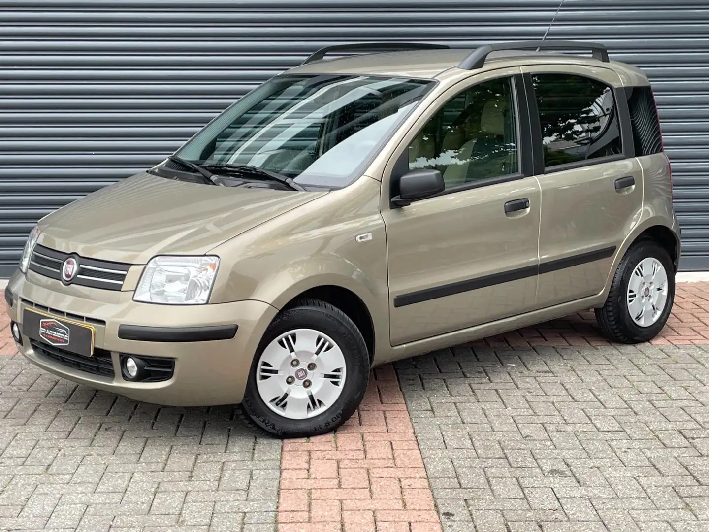 Fiat Panda 1.2 Emotion Automaat | Climate Control | Elektr pa Beige - 2