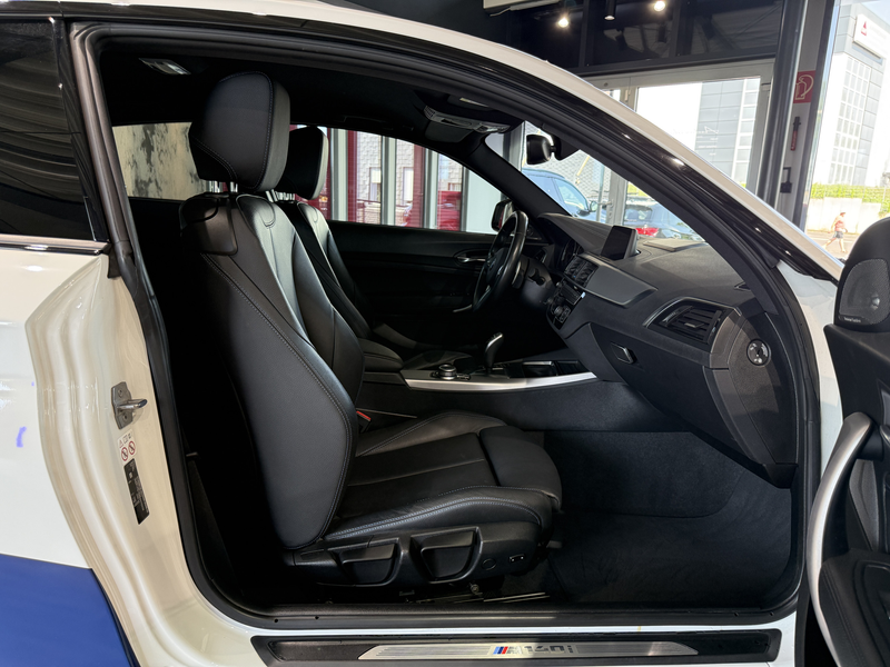 BMW 140 xDrive Special Edition*KAMERA*LEDER*2.HAND — photo 15