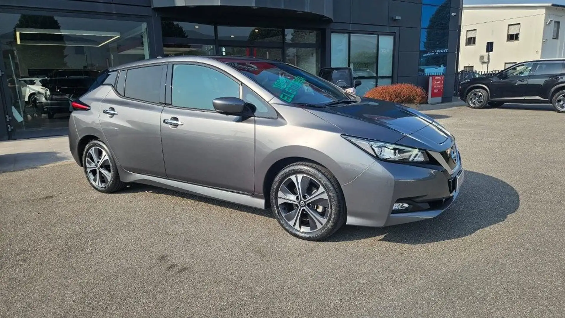 Nissan Leaf N-Connecta 40 kWh Grigio - 2