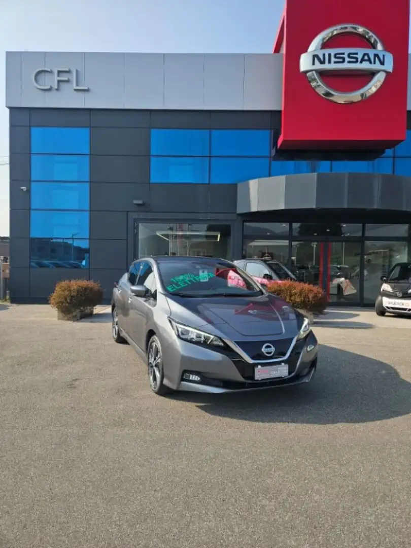 Nissan Leaf N-Connecta 40 kWh Grigio - 1