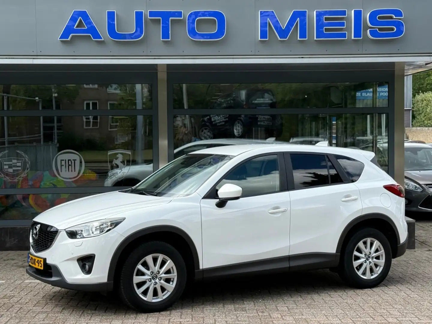 Mazda CX-5 2.0 TS+ Lease Pack 2WD Navi Clima Cruise PDC Stoel Wit - 1
