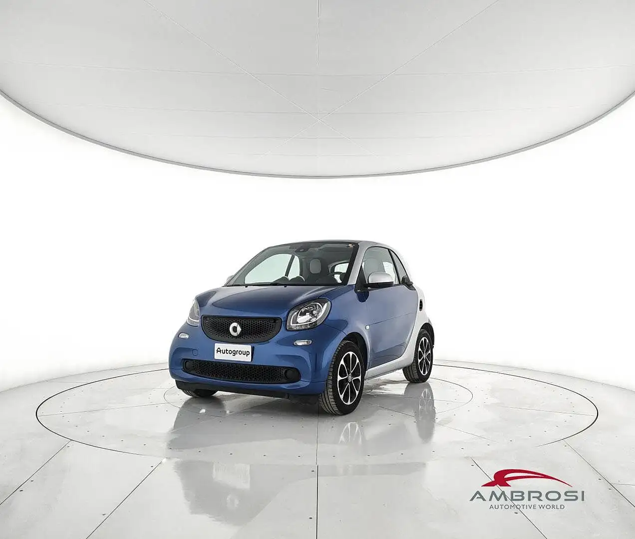 smart forTwo 70 1.0 twinamic Youngster Blu/Azzurro - 1