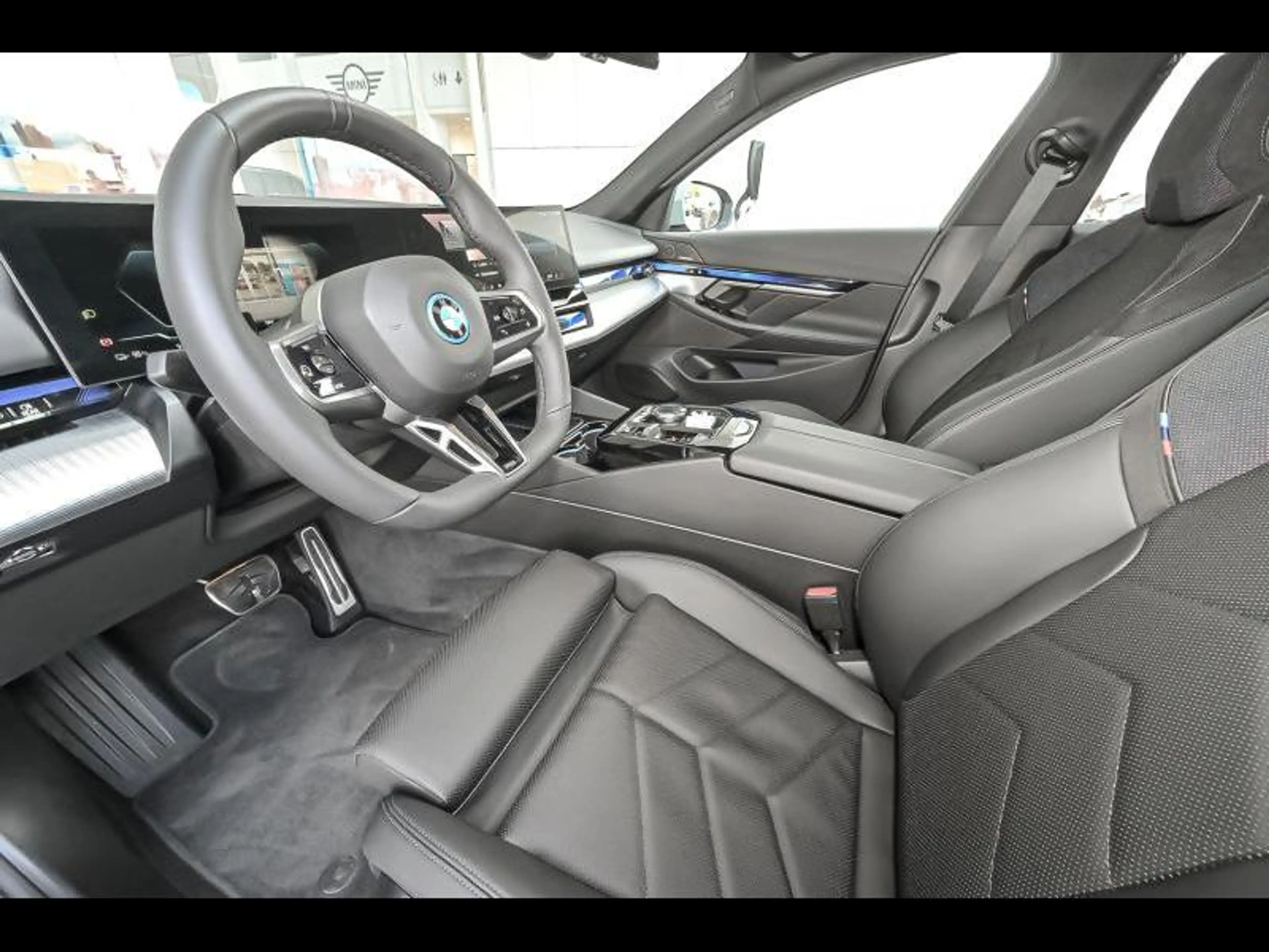 BMW i5 eDrive40 M Sportpakket — photo 6