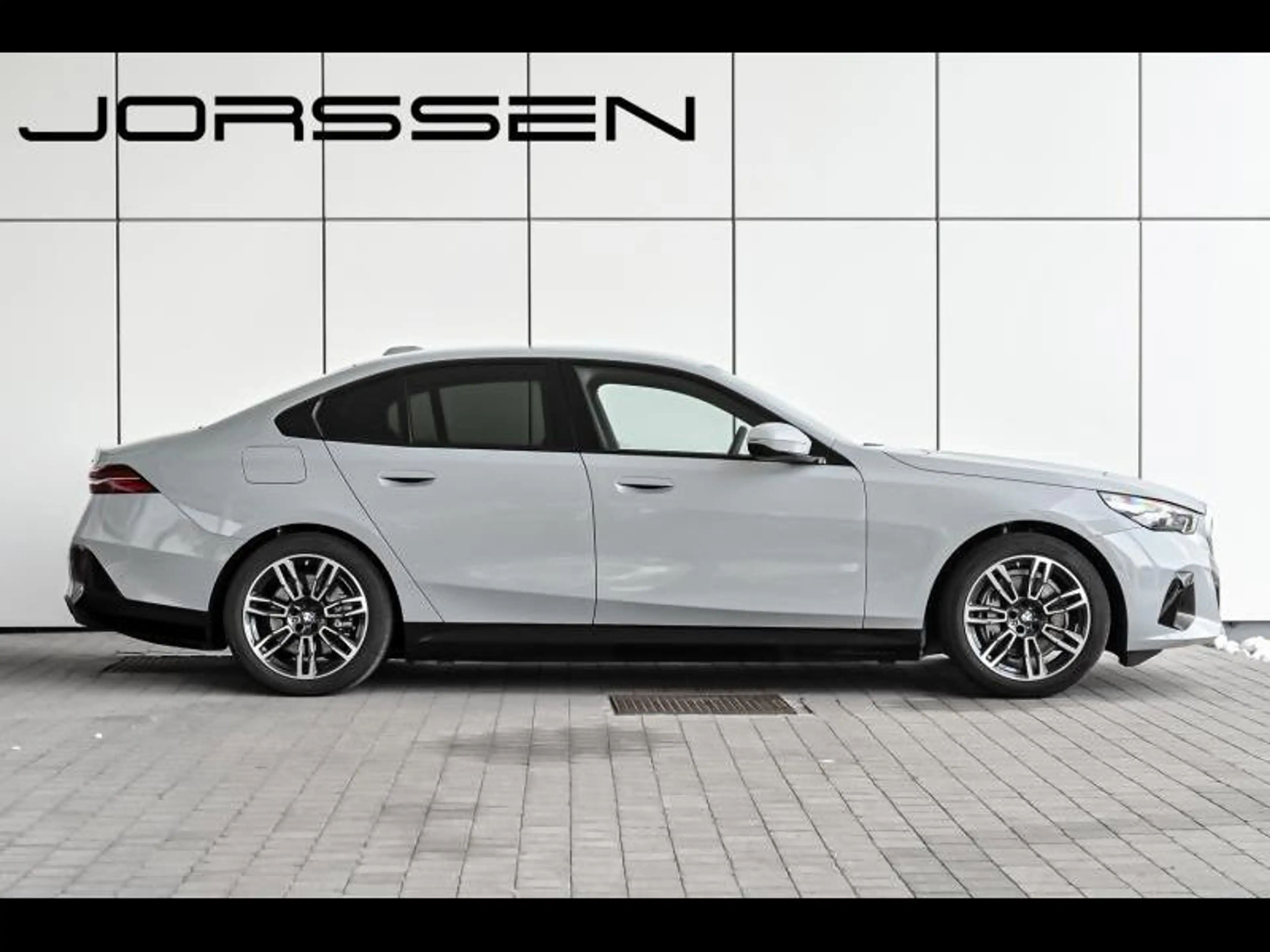 BMW i5 eDrive40 M Sportpakket — photo 3