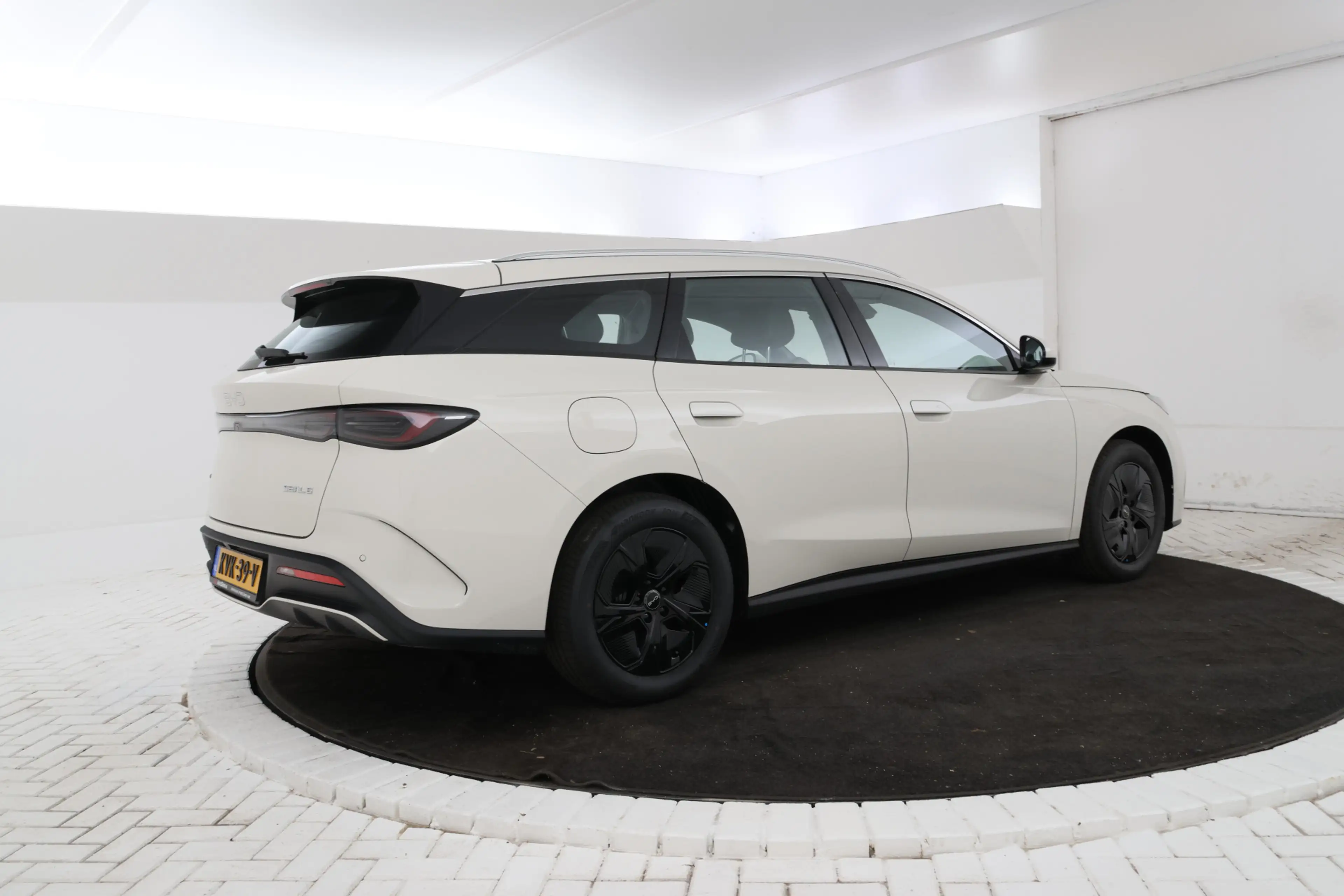 BYD Seal 6 Touring 1.5 DM-i Boost 15x uit voorraad leverbaar — photo 3