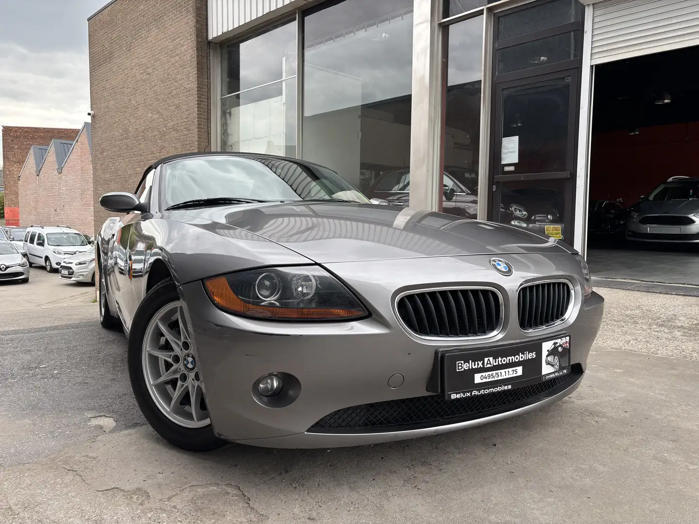 BMW Z4 2.5i 24v //Full carnet// Navi// Climatisation Gris - 2