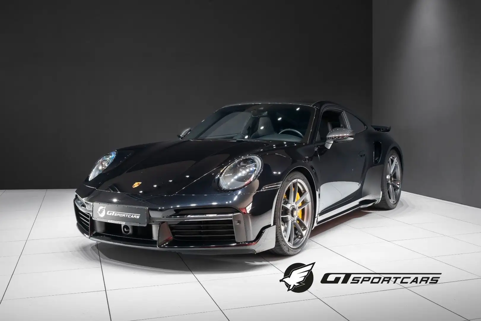 Porsche 992 Turbo S Coupe Sport Paket Sportabgas 1 Hand Zwart - 1