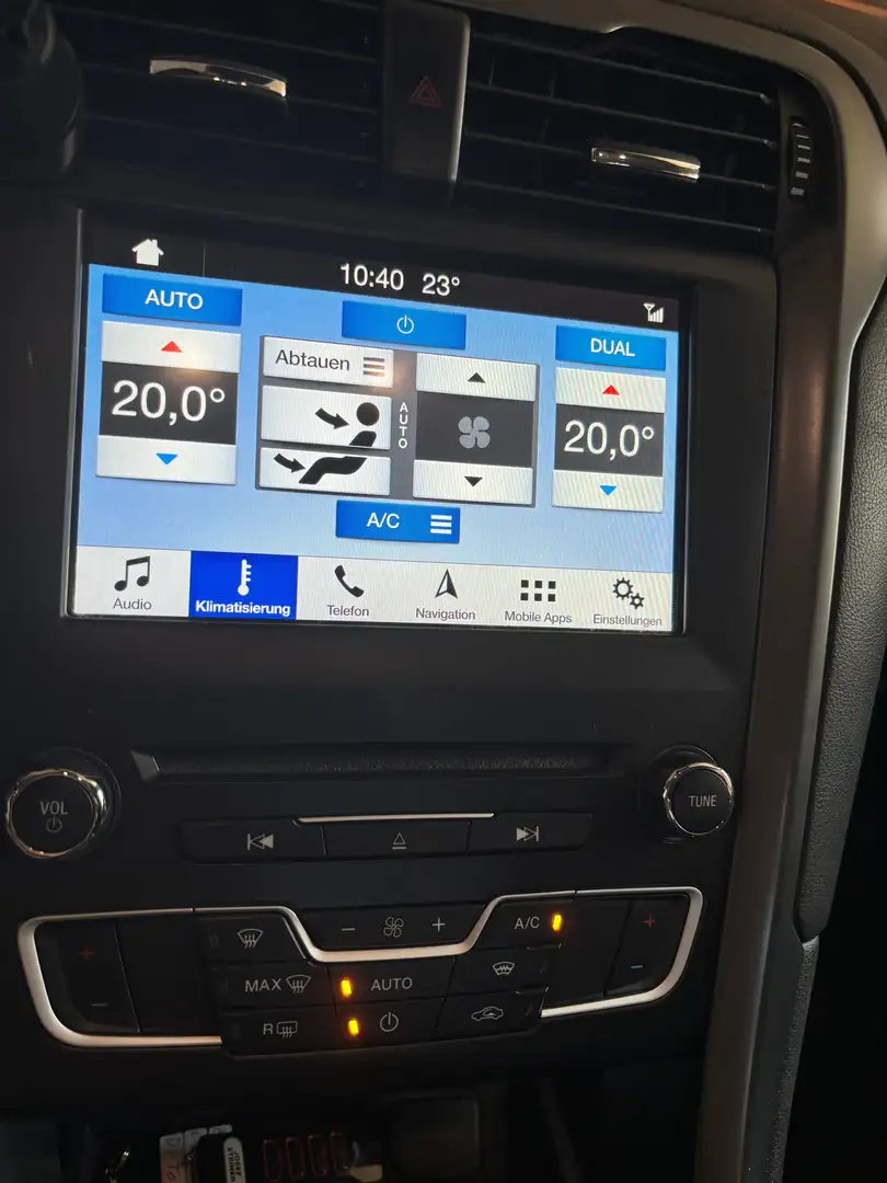 Ford Mondeo Mondeo Titanium 2,0 EcoBlue SCR Aut. Titanium Schwarz - 2