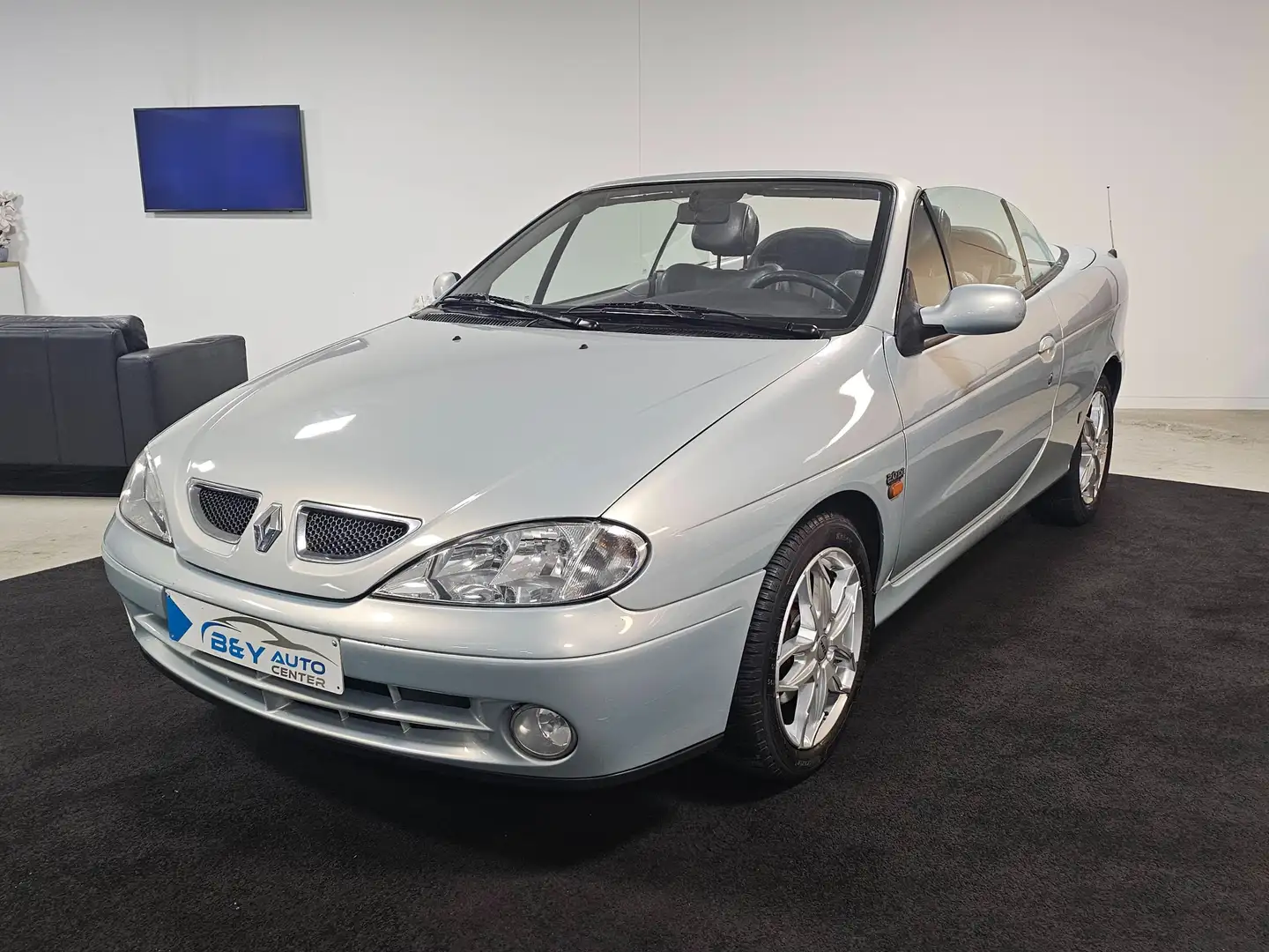 Renault Megane 2.0i ide Privil�ge - Cabriolet / Eerste eigenaar Argent - 1