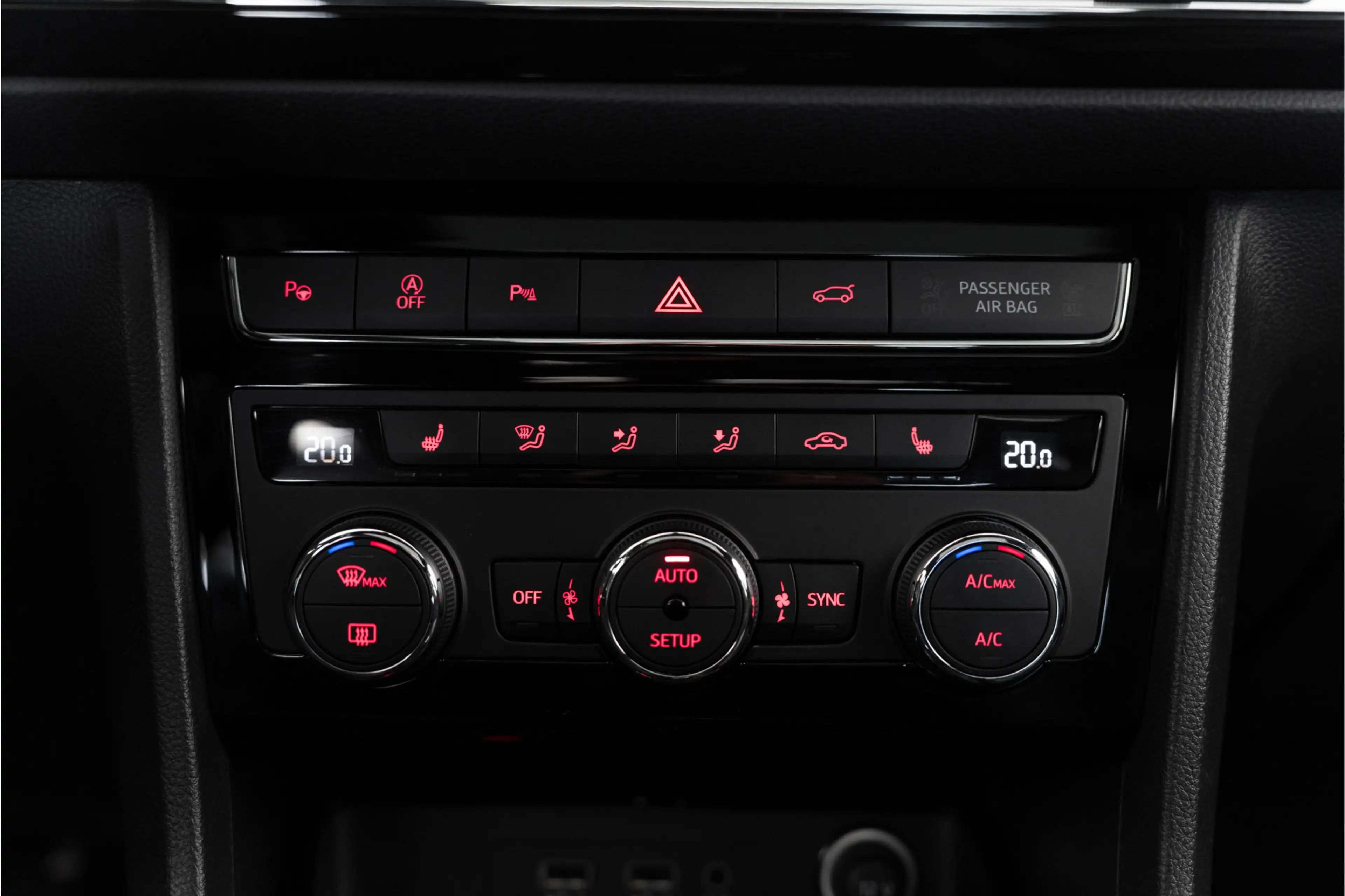 SEAT Ateca 1.5 TSI Xcellence Business Intense Trekhaak Panora — photo 24