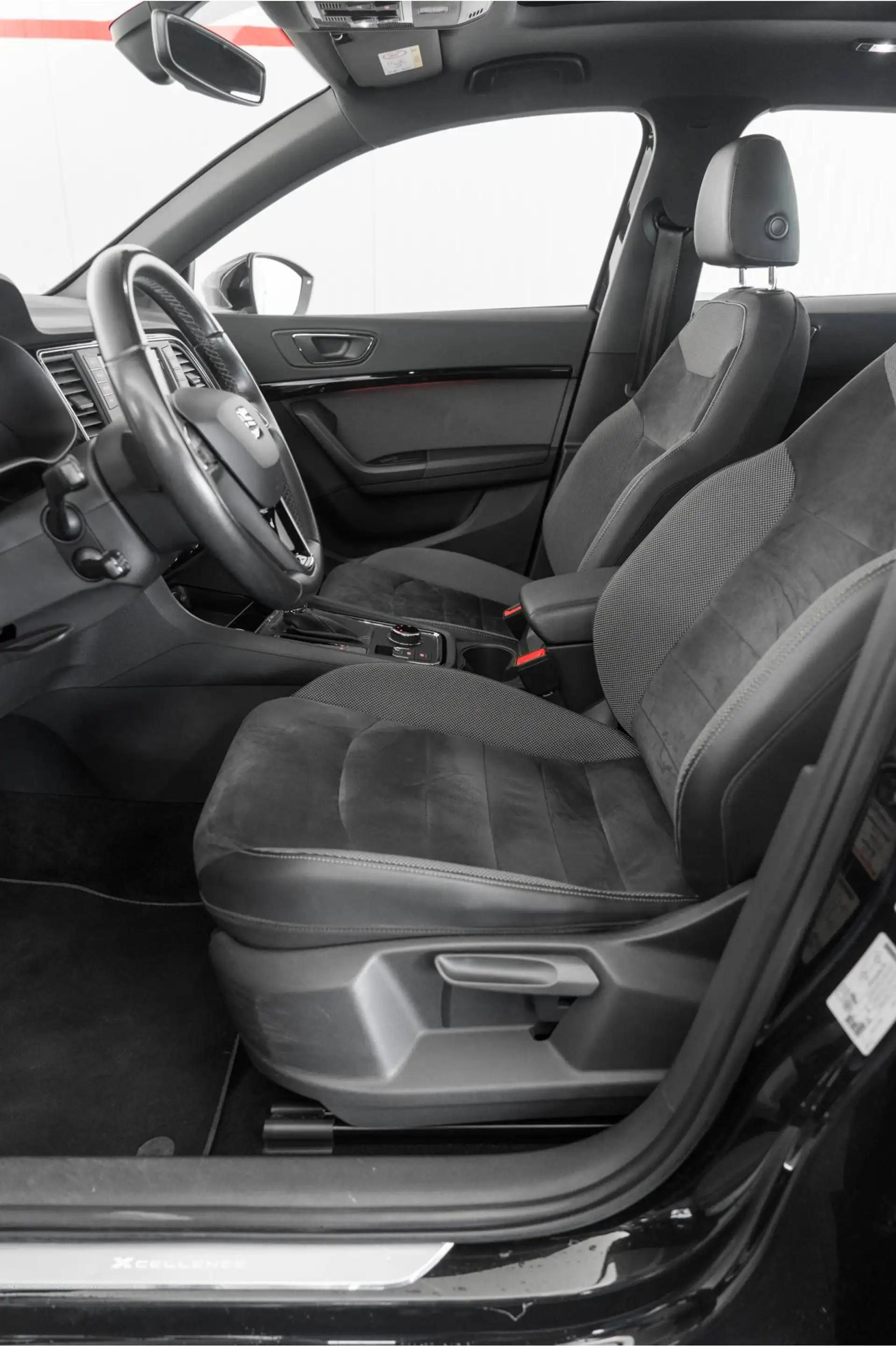 SEAT Ateca 1.5 TSI Xcellence Business Intense Trekhaak Panora — photo 19