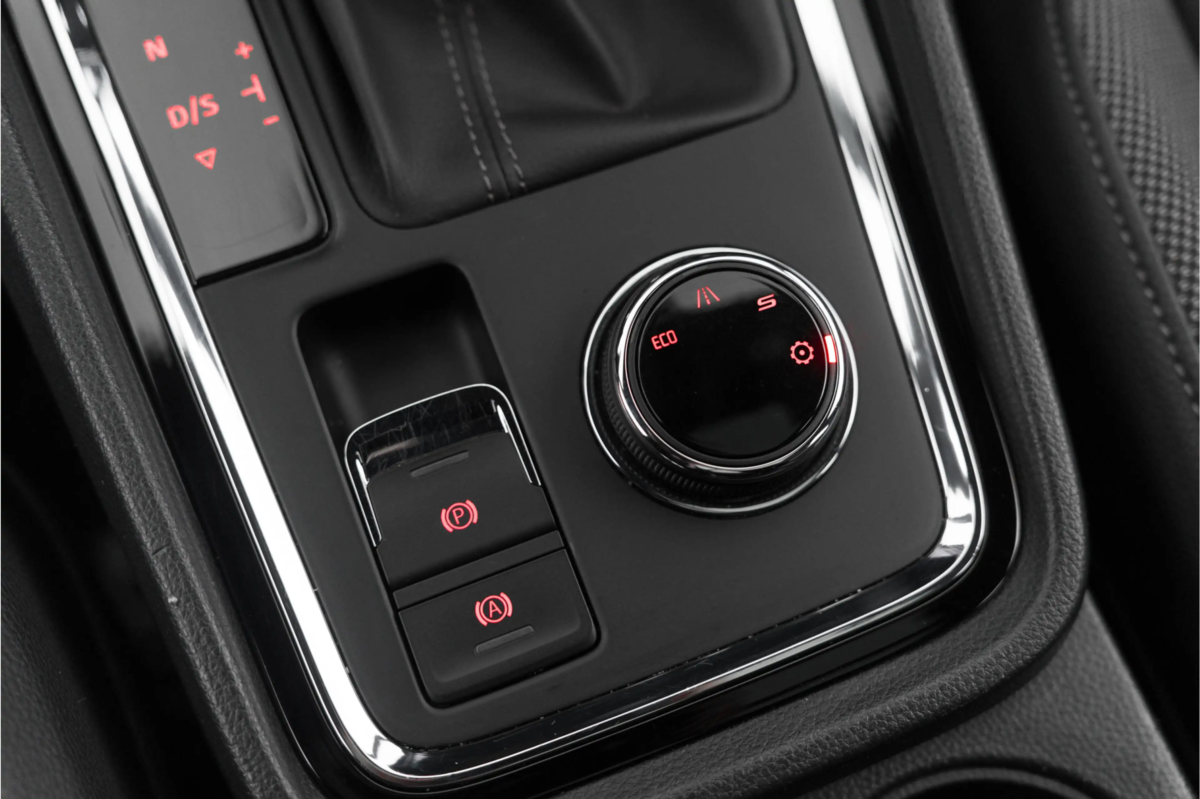SEAT Ateca 1.5 TSI Xcellence Business Intense Trekhaak Panora — photo 18