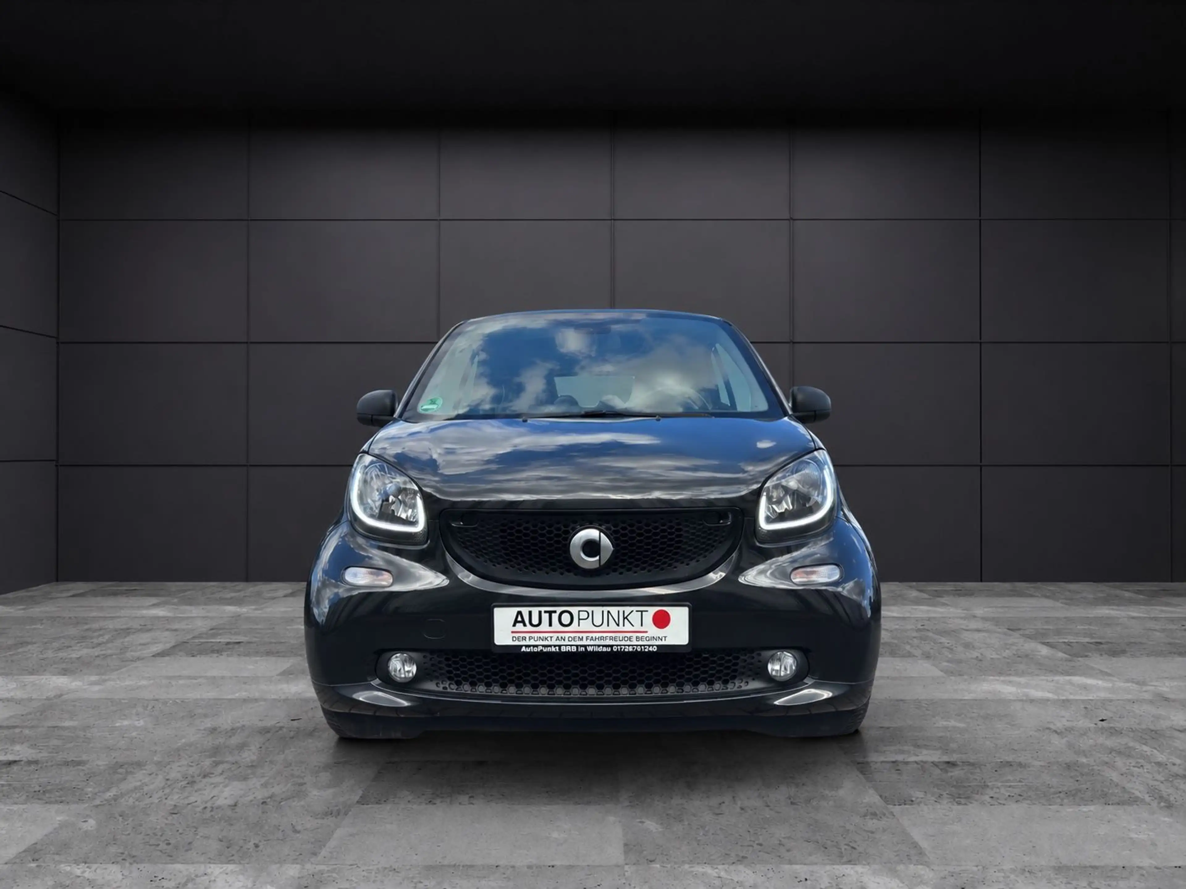 smart forTwo PASSION NAVI AUT. KAMERA PANORAMA LED 2.H — photo 3
