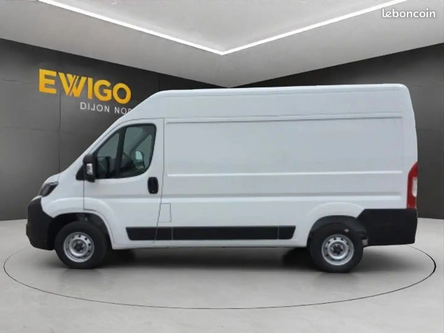 Citroen Jumper fourgon nouveau + 24908ht tole 33 l2h2 120ch s&s bvm6 Weiß - 2