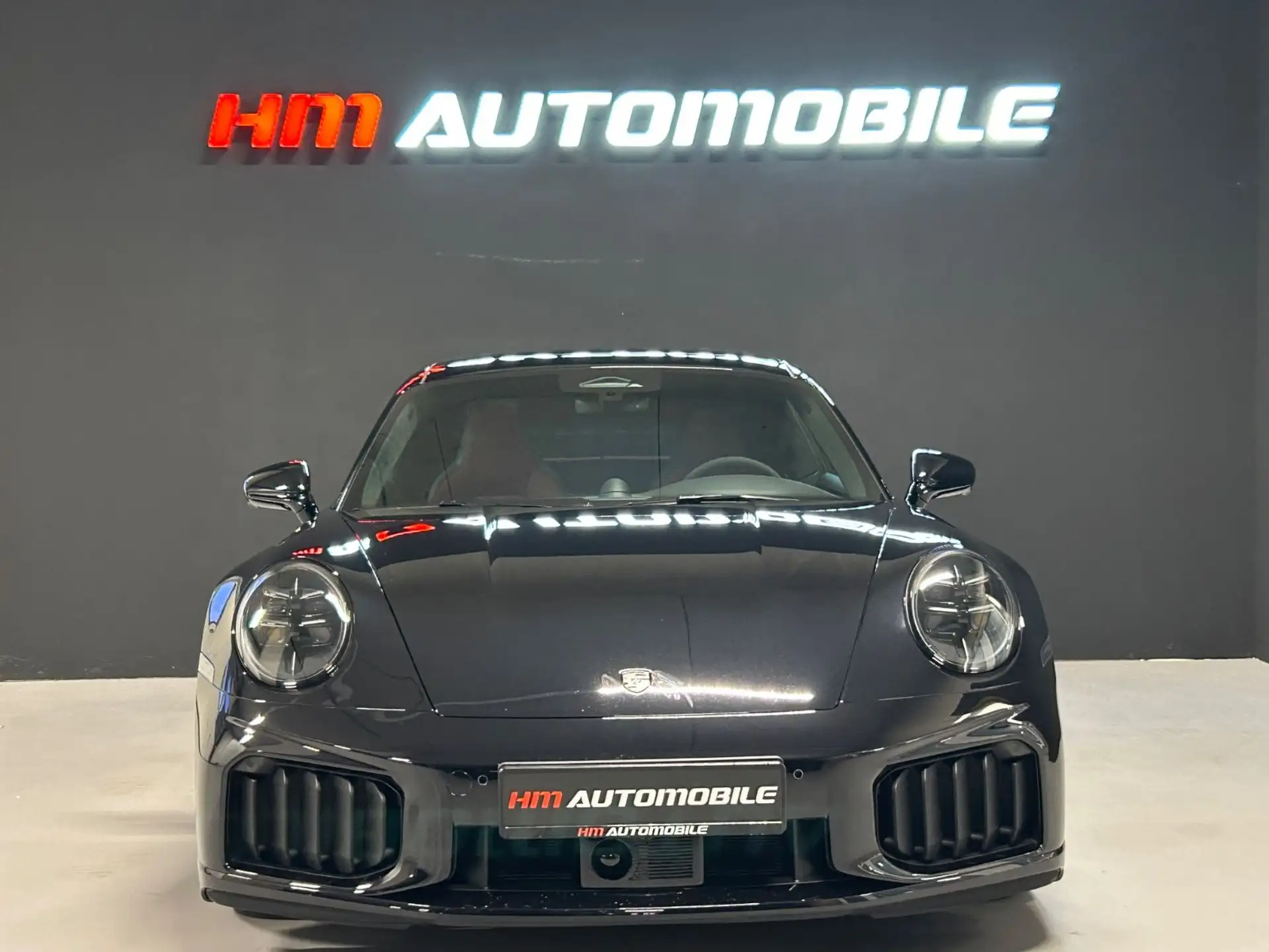 포르쉐 911 Turbo S Coupe 2026 검정 사진 2